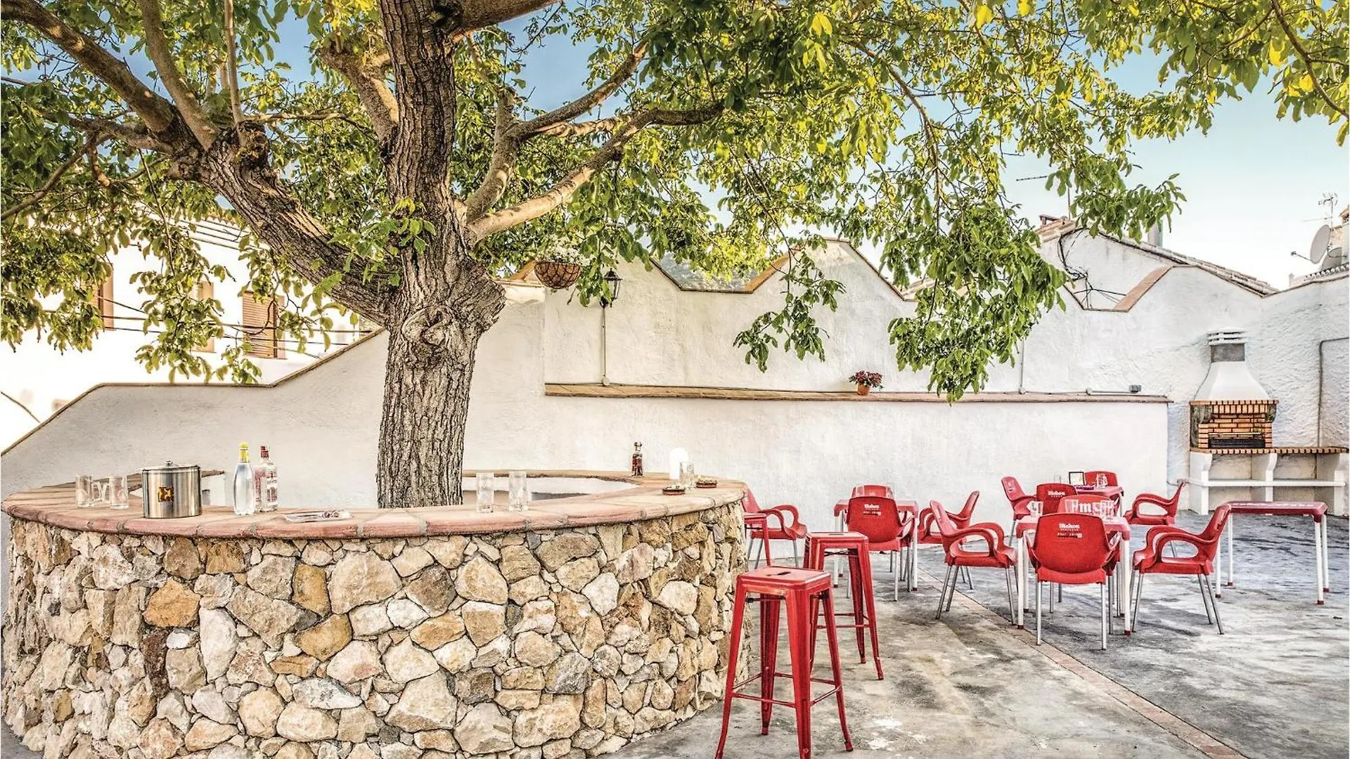 Beautiful Home In Periana With Kitchen