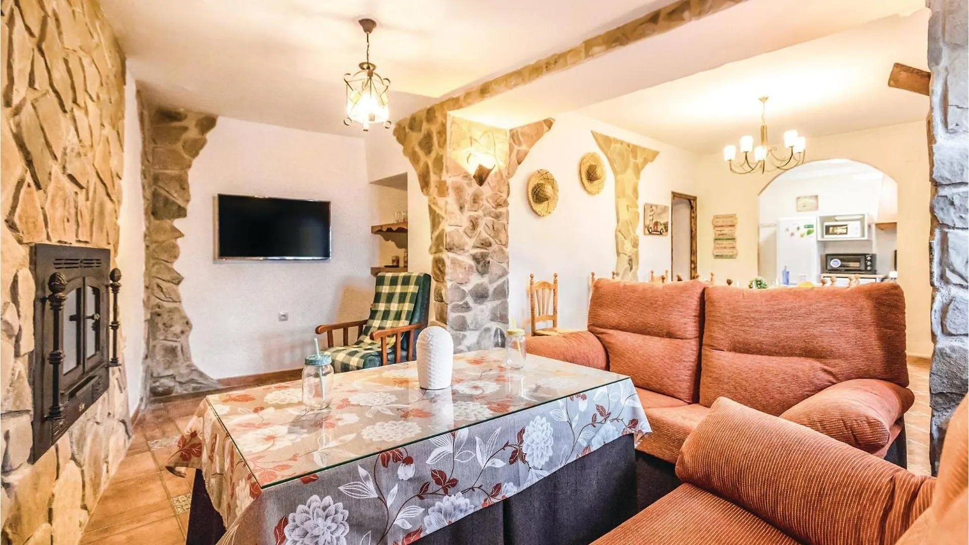 Beautiful Home In Periana With Kitchen 0*,